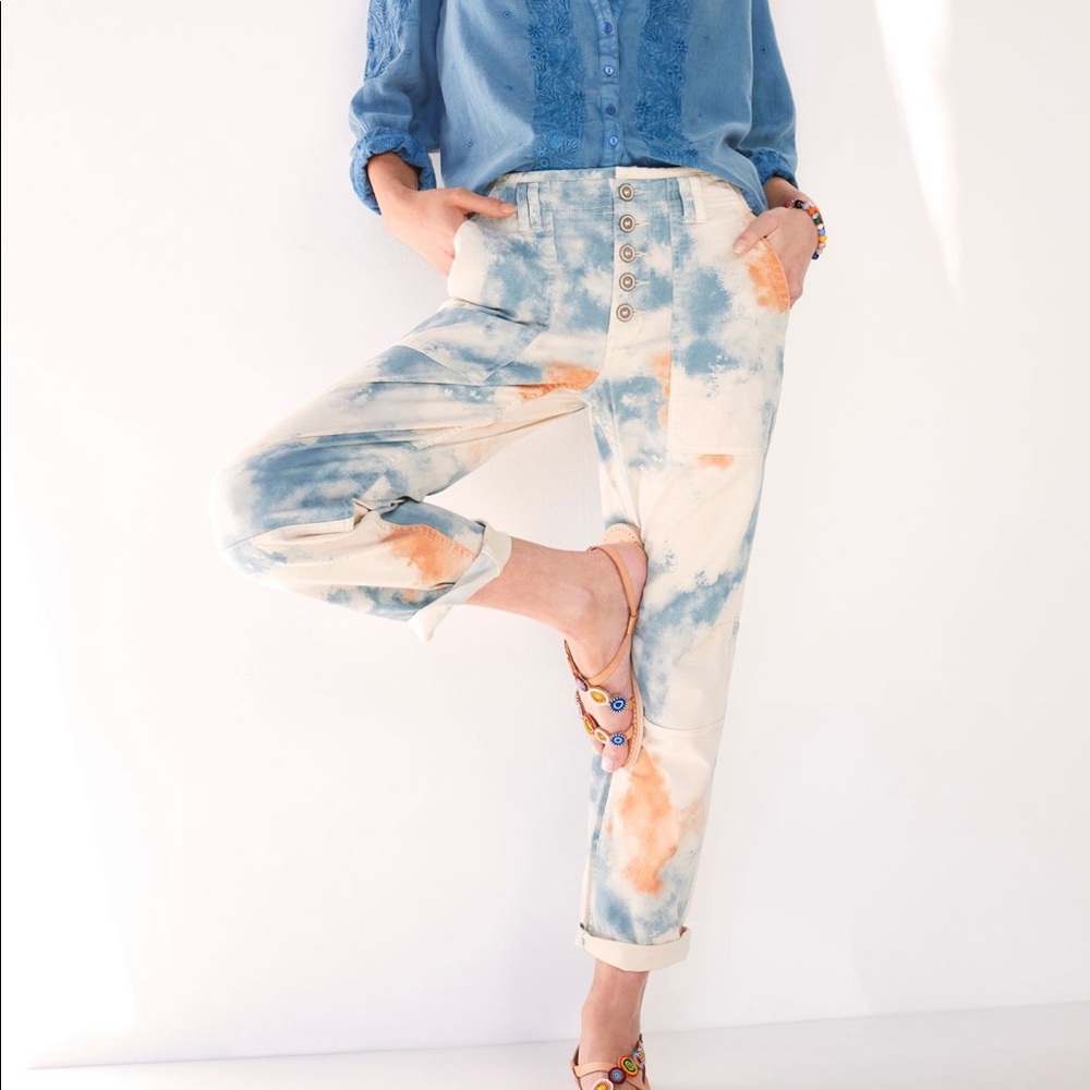 NWT - Wanderer Relaxed Jeans - Picture 2 of 11